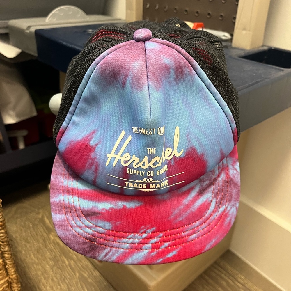 Herchel Baseball Cap